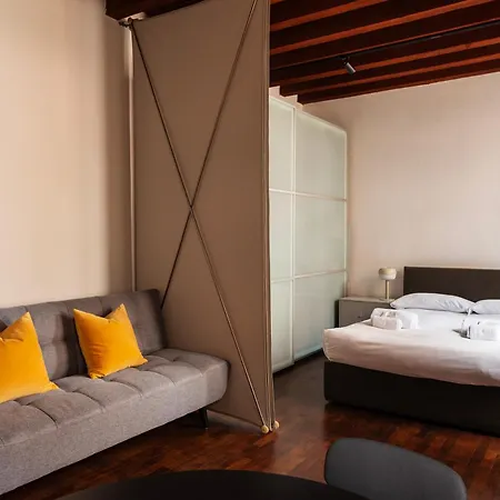 Youhosty - Anfiteatro 12 Apartament Mediolan
