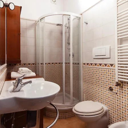 Youhosty - Anfiteatro 12 Apartment *