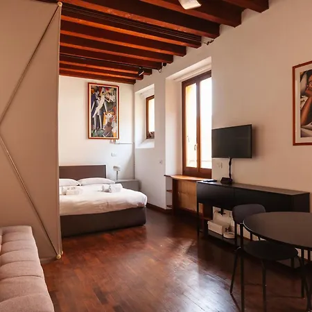 Youhosty - Anfiteatro 12 Apartament